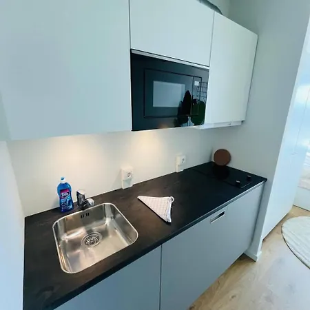 Charming 3 Apartment *
